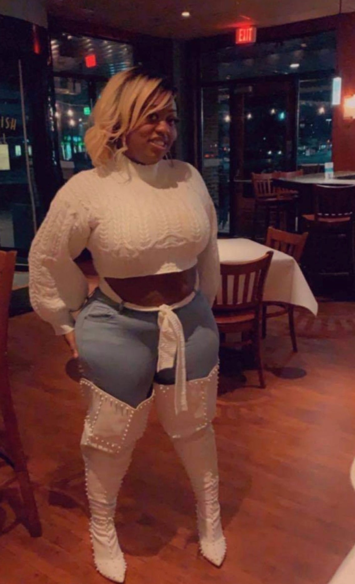 White cable knit crop sweater