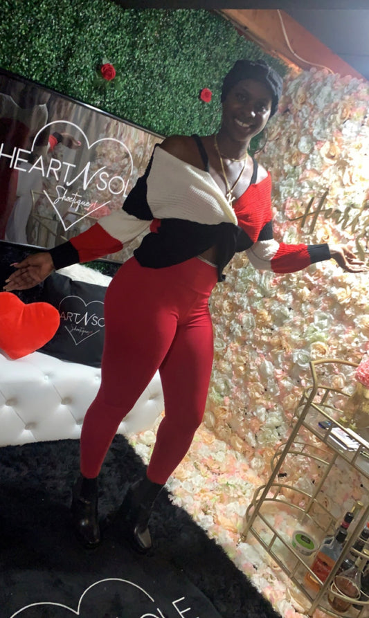 Black/red/white sweater
